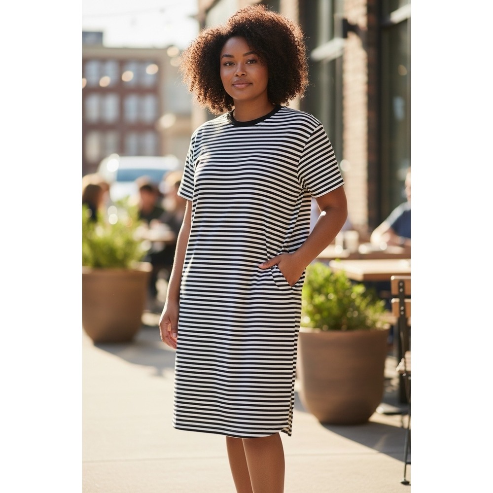 Melrose and Market Women XL Black White Striped Cotton T-Shirt Dress Pocket